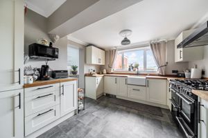 Photo 16- click for photo gallery